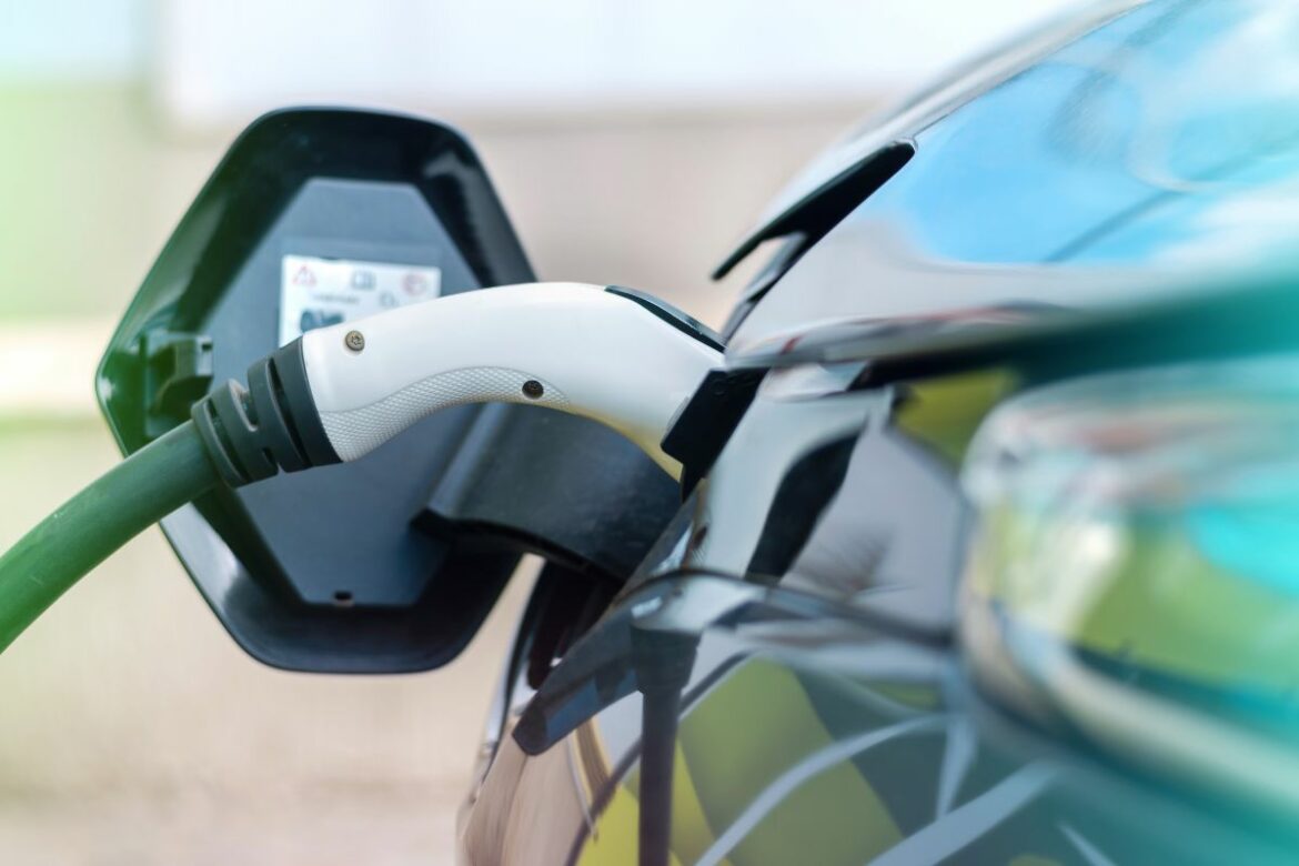 Manutenzione auto elettriche